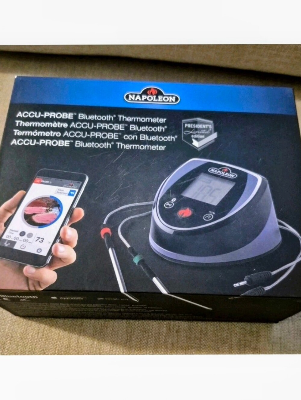 Napoleon ACCU-PROBE Bluetooth Thermometer - Black & Blue Magnetic 70077